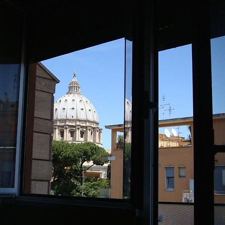 Vatican Balcony Rome Bagian luar foto